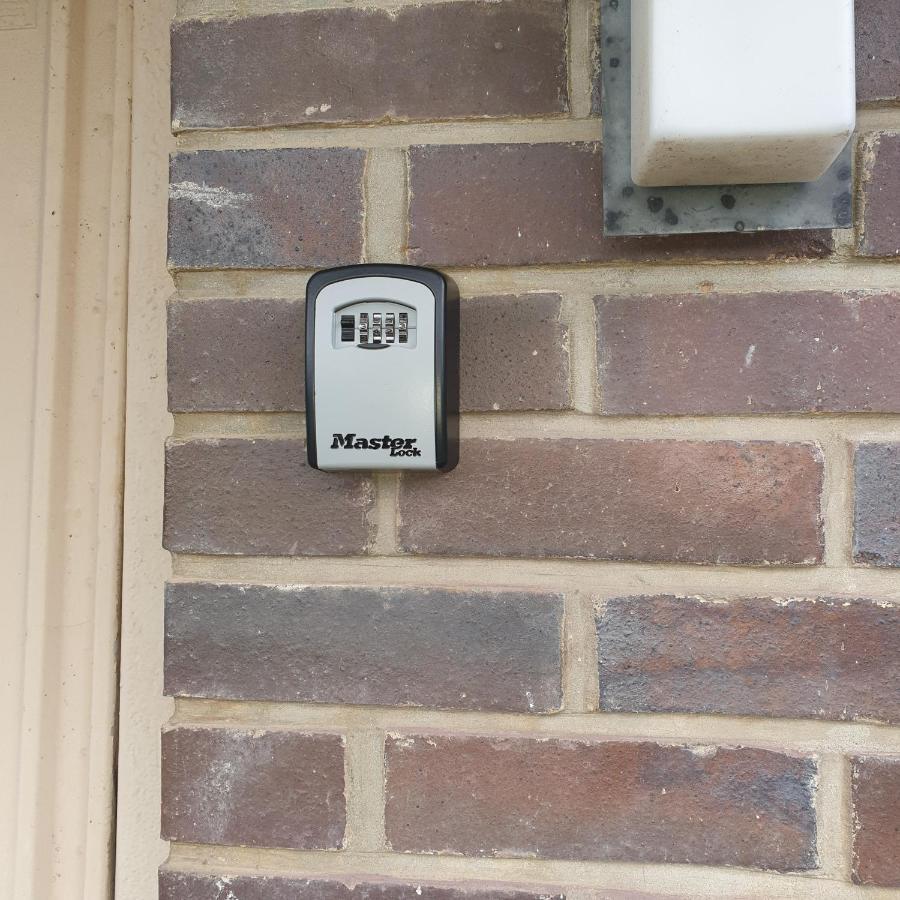 Apartamento Kleine Unterkunft in Stuttgart-Münchfeld Exterior foto