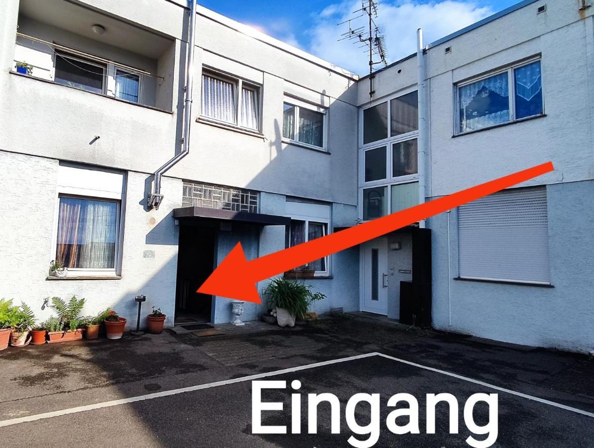 Apartamento Kleine Unterkunft in Stuttgart-Münchfeld Exterior foto